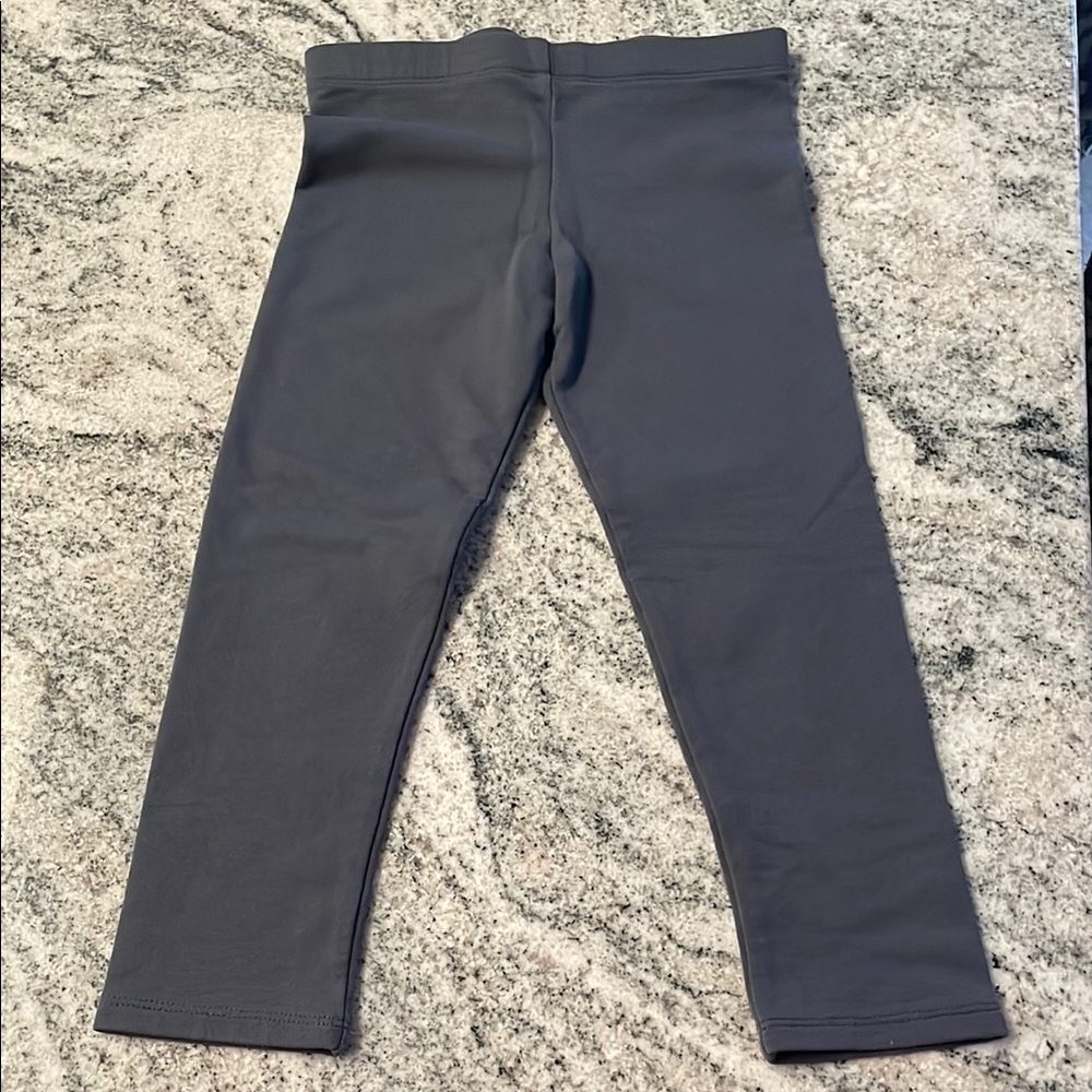 Gray Leggings l 4T